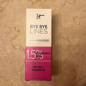 IT Cosmetics Bye Bye Lines Serum.  New in Box